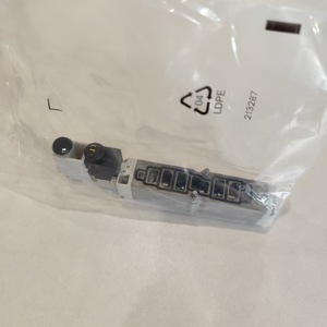 Válvula Solenoide Festo VMPA14 M1H Tipo Piloto, Control de Aire Bidireccional, Pieza Neumática Industrial, Estándar Alemán, Fundición de Aluminio - Product Image 1