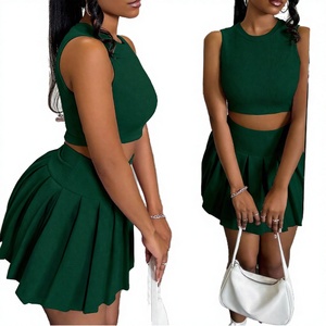 Conjunto de Dos Piezas de Verano, Top sin Mangas con Volantes, Sexy y Casual, Ecológico, Transpirable, con Cuello en V, y Pantalones Cortos - Product Image 3