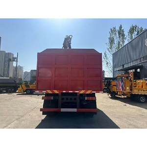 รถบรรทุก Chengli 6x4 แบบดัมพ์พร้อมเครนบูมพับได้ พร้อมเครนติดรถบรรทุกสำหรับจับสินค้า รถบรรทุกแบบเทท้ายพร้อมตะขอเกี่ยว - Product Image 6