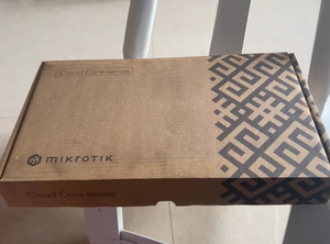 Router Mikrotik CCR2216-1G-12XS-2XQ de 16 Núcleos y 100G, 12x10G SFP+, 2x100G QSFP28, Equipo de Enrutamiento de Grado Empresarial - Product Image 5