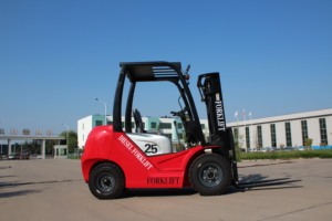 Grúa Archer 2.5 Ce Epa con Desplazador Lateral de Horquilla Acpc25k y Mástil de Dos Etapas, Entrega Gratuita en 2026 - Product Image 4