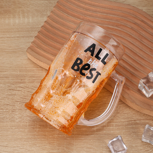 Taza de cerveza de agua en capas entrepiso transparente creativa de verano personalizada portátil con asa - Product Image 4