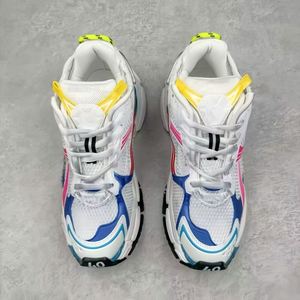 Chaussures décontractées de luxe pour hommes, style chunky, élégantes, de créateur, originales, en cuir verni et maille - Product Image 1