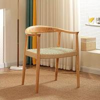 Chaises de salle à manger en bois massif de style français, version améliorée avec un siège durable en jute tressé, adaptées aux hôtels et aux salles à manger domestiques