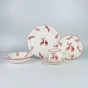 Motif de cerf de Noël 16 pièces ensemble de vaisselle ronde en grès vaisselle en céramique avec bord de couleur assiette rouge tasse et soucoupe
