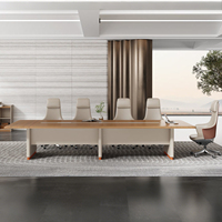 Table de réunion longue minimaliste pour entreprises, avec rainure dissimulée pour câbles, mobilier élégant pour salle de réunion d'entreprise
