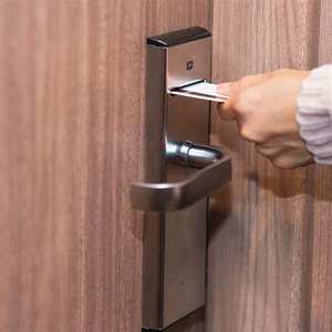 Carte d'accès RFID en PVC au prix d'usine, carte-clé, carte-cadeau, carte d'identité intelligente - Product Image 2