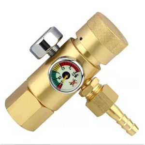 Appareil à double tête en alliage mini, économiseur d'énergie, anti-chute, en cuivre pur, économiseur de gaz, manomètre d'oxygène, accessoires pour réchauds de camping au propane - Product Image 4