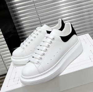 <span class=keywords><strong>Sneakers</strong></span> da <span class=keywords><strong>Uomo</strong></span> di Lusso di <span class=keywords><strong>Alta</strong></span> Gamma con <span class=keywords><strong>Suola</strong></span> Spessa, Leggere e di Supporto, Scarpe Sportive da Camminata con Punta Affusolata e Chiusura con Lacci - Product Image 3