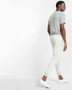 Pantalones de jogging personalizados al por mayor OEM para hombre Jogger de sudor desnudo de moda con forro polar liso y pantalones de chándal para hombre - Product Image 2