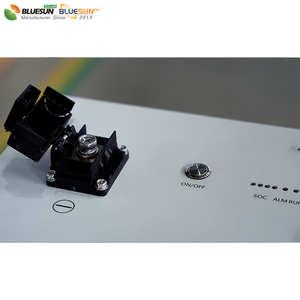 Batería de Iones de Litio Solar de Bajo Voltaje Bluesun, <span class=keywords><strong>Banco</strong></span> de Litio Vertical de 48v200ah 300ah, Precio de Batería de Litio para Sistema Solar - Product Image 5