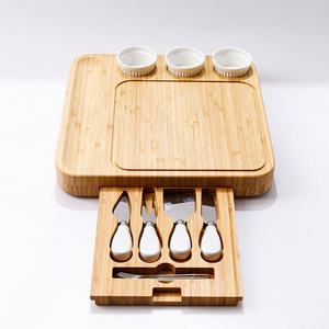 Juego de tabla de quesos de bambú Maoxing con cuencos de cerámica y cuchillos para uso doméstico - Product Image 1