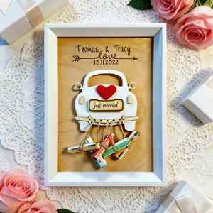 Porta Dinero y Marco de Fotos con Forma de Auto Grabado, Recuerdo de Boda 3D Personalizado con Nombre de Parejas y Fecha - Product Image 1