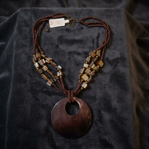 สร้อยคอแฟชั่นประดับมุกอิตาลีทำมือ เซรามิก และปะการัง # 220 - Product Image 3