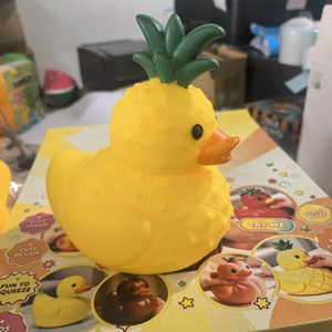 Nouveau style Jouet Squishy géant en forme de canard <span class=keywords><strong>tomate</strong></span>, doux, à rebond lent, jouet anti-stress à presser en forme de fruit et d'animal pour enfants, cadeaux - Product Image 2