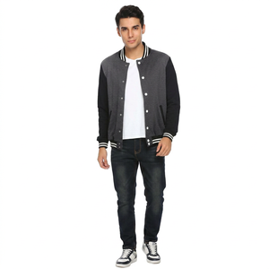 Veste de baseball personnalisée de qualité supérieure pour adultes et jeunes, veste universitaire en polaire d'hiver avec décoration de boutons en fourrure, unisexe - Product Image 1
