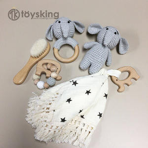 TK-sonajero de bebé hecho a mano de 100% algodón, juguete con <span class=keywords><strong>mordedor</strong></span> de madera de haya, elefante, <span class=keywords><strong>Amigurumi</strong></span> - Product Image 5
