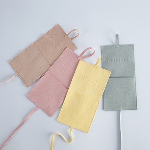 Petit sac à bijoux écologique personnalisé pour emballage de bracelet et collier, style enveloppe avec ficelle - Product Image 5