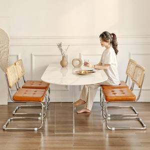 Mesa de Comedor Acrílica Ovalada Estilo Crema con Juego de 4 Sillas, Muebles de Comedor que Ahorran Espacio - Product Image 3