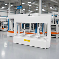 Presse à bois à froid de 50 tonnes, équipement de pressage de panneaux entièrement automatique pour panneaux composites ignifuges