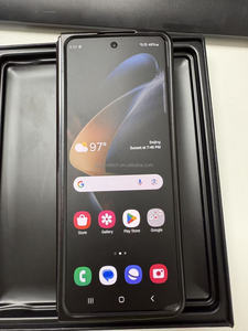 Venta al por Mayor de Teléfono Móvil Sam Z Fold 4 Octa Core 5G 4K AMOLED 120Hz con Carga Rápida y Carga Inalámbrica en Inglés - Product Image 3