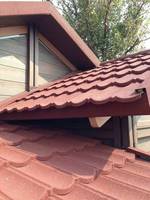 Tuiles de toiture en métal revêtues de pierre style DecraBond, tôles de toiture emboîtables en Galvalume, durée de vie de 50 ans, légères, pour maison