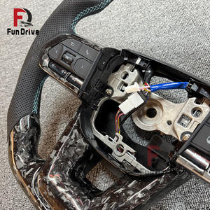 <span class=keywords><strong>พวงมาลัย</strong></span>คาร์บอนไฟเบอร์ฟอร์จ ลดราคาพิเศษ สำหรับรถยนต์โตโยต้า โคโรลล่า ฟอร์จูนเนอร์ แลนด์ ครุยเซอร์ LC300 LC200 LC150 ไฮลักซ์ N70 N80 ปราโด LC79 - Product Image 6