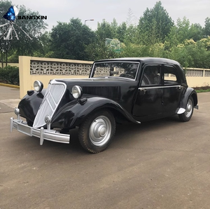 Черная Ретро модель автомобиля с хромированной решеткой для украшения тематического парка - Product Image 3