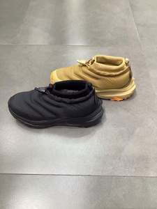 Zapatillas Deportivas de Alta Calidad JiuZhou con Cierre de Calcetín, Lujosas, Cálidas, Antideslizantes, Impermeables, con Amortiguación y Antiolor - Product Image 4