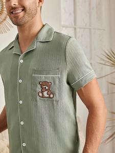Vente en gros de pyjamas pour hommes en polyester à manches courtes, deux pièces, motif <span class=keywords><strong>ours</strong></span>, vêtements décontractés pour la maison - Product Image 6