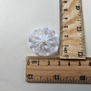 โบว์ผ้าซาตินขนาดเล็กที่ทำไว้ล่วงหน้าริบบิ้นสต็อกขนาดใหญ่สำหรับชุดสูทโบว์ผูกทำจากไนลอนสำหรับเสื้อผ้าและชุดชั้นใน - Product Image 5