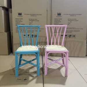 Chaise Enfant Artisanale en Rotin pour Événements et Location de Fêtes, Sièges Enfants Personnalisés en Osier, Fournisseur de Mobilier de Mariage Bohème en Gros - Product Image 1
