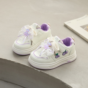 Scarpe da ginnastica da bambina, scarpe <span class=keywords><strong>bianche</strong></span> per bambini, nuovo stile primavera 2026, scarpe casual da skateboard per bambini grandi, alla moda, in gomma. - Product Image 4