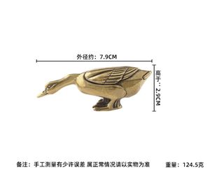 Kerajinan kuningan, patung angsa, dekorasi kantor ornamen angsa hewan - Product Image 5