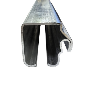 Rail de rideau latéral de camion en acier galvanisé à chaud, profilé en C sur mesure - Product Image 3