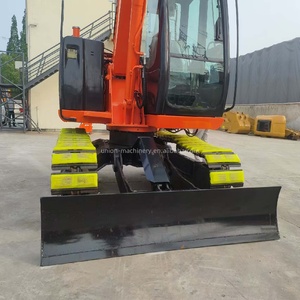 Excavatrice sur chenilles Hitachi ZX70 d'occasion, modèle 2021, poids opérationnel de 7 tonnes, moteur et pompe à engrenages de bonne qualité, à vendre - Product Image 2