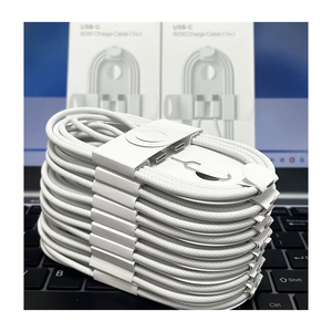 Nylon <span class=keywords><strong>b</strong></span>ện 60W PD <span class=keywords><strong>Type</strong></span>-C để Loại-C Cáp sạc nhanh cho phone16 1m cáp <span class=keywords><strong>USB</strong></span>-C cho điện thoại di động phone16 Loại C Cáp dữ liệu - Product Image 1