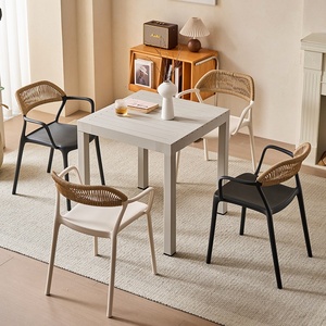 Set Tavolo e Sedie da Giardino in Plastica <span class=keywords><strong>Crema</strong></span> Stile Nordico per 6 Persone, Smontabile, Ideale per Agriturismi, Spazi Ricreativi e Terrazze all'Aperto - Product Image 3
