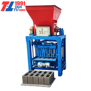 Machine de fabrication de briques et de blocs de <span class=keywords><strong>béton</strong></span> creux entièrement automatique TT4-24 à vendre - Product Image 1