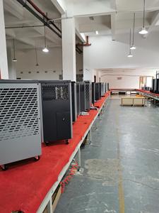 Yake 120パイント卸売ポータブル持ち運びが簡単ハンドル家庭用除湿機ホイール付き - Product Image 3