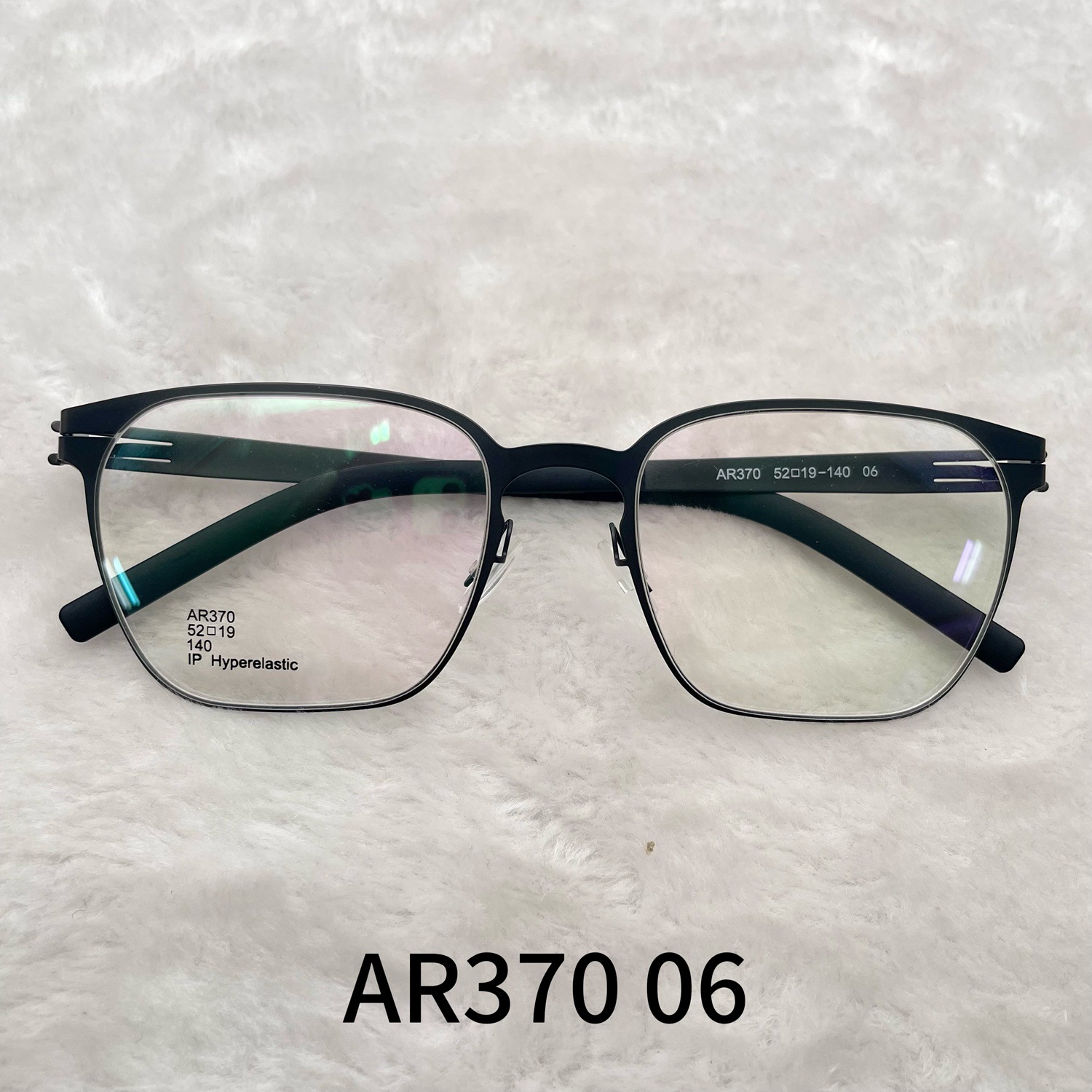 AR370 06 Multi