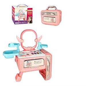 Caja de maquillaje para niñas, bolsa de belleza portátil con corona de princesa, lápiz labial, sombra de ojos, cosméticos para niños, juguetes al por mayor - Product Image 4