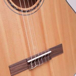 <span class=keywords><strong>Chitarra</strong></span> Classica Elettrificata Solid Top con EQ all'Ingrosso - Product Image 3