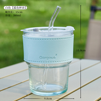 L03 vente en gros de tasse à café en borosilicate personnalisée avec logo en verre transparent et couche de cuir tasse à eau avec couvercle en paille