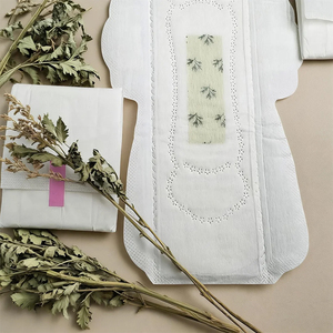 Mejor Precio, MOQ Bajo, <span class=keywords><strong>Toallas</strong></span> Sanitarias de Chip de Artemisia a Prueba de Fugas y de Secado Rápido al por Mayor para Mujeres, Uso Nocturno de Flujo Abundante - Product Image 1