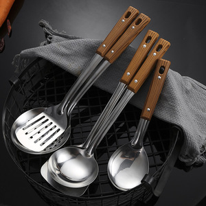 Stainless Steel Kitchen Utensil Set 5 Piece Wooden Handle Cooking Tools Easy To Clean - Product Image 4