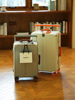 Vente en gros Bagages à coque rigide à poignée large Valise de voyage légère en PC Serrure douanière Yifeng avec roues universelles silencieuses
