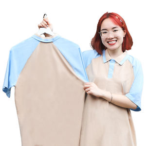 Elegante Camisa Polo Beige y Azul, Tejido Transpirable y Ligero, Cuello Clásico con Botones para Oficina, Venta al por Menor o Uso Promocional - Product Image 5