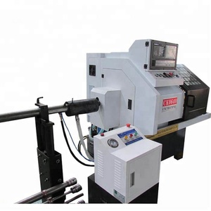 Torno CNC CK0640 con Control GSK y Alimentador Hidráulico de Barras - Product Image 3