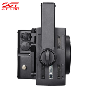 Faro da palco IP65 a 2 occhielli 450W 22CH 24CH 33CH 41CH XLR in/out ad alto CRI, direttamente dalla fabbrica, per meeting annuali e conferenze stampa - Product Image 4